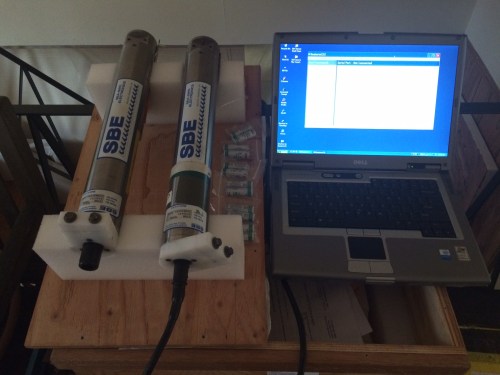 SBE37sm connect via RS-232 cable to the serial port of an old Dell computer.